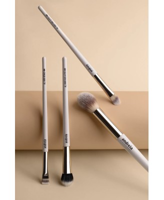 401 All Over Face Brush